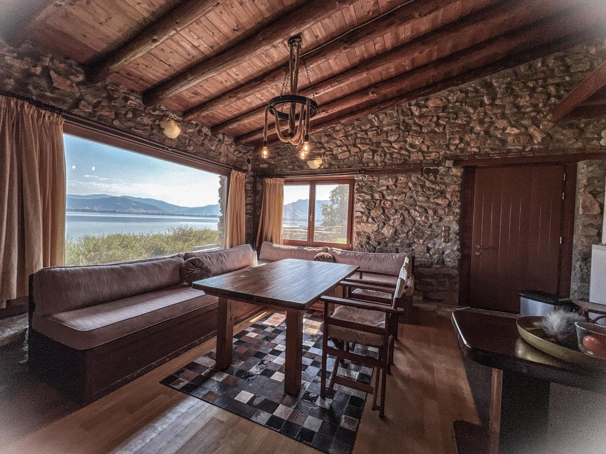 Apartment The Little Stone House By The