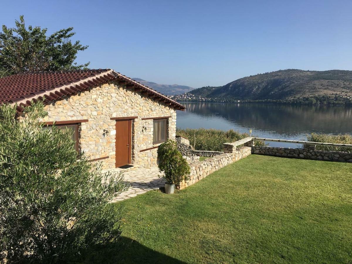 The Little Stone House By The Apartment Kastoria